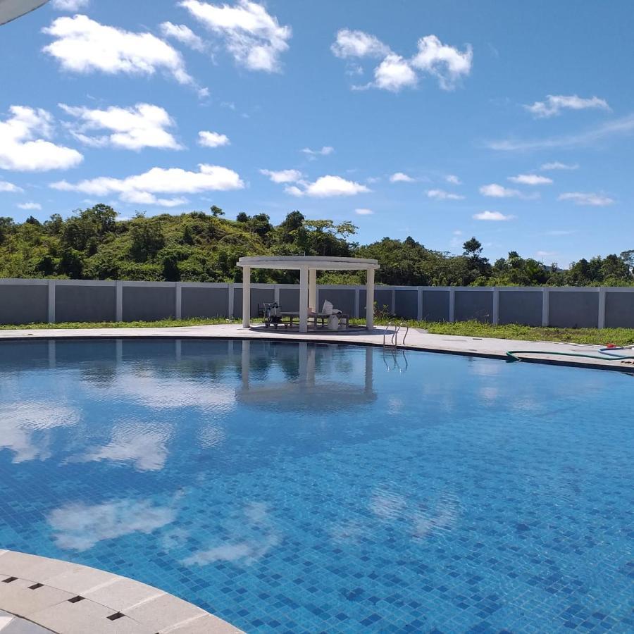 Aimas Hotel And Convention Centre Sorong Buitenkant foto