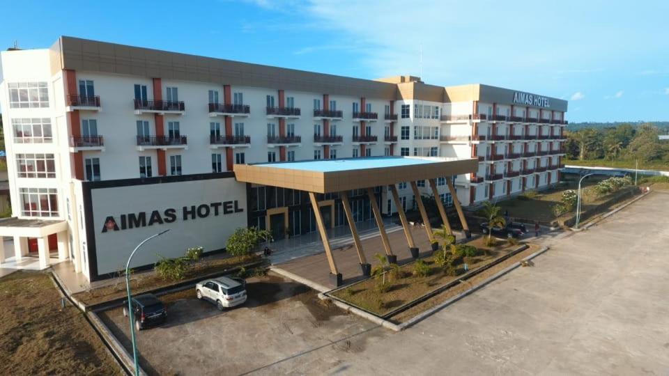 Aimas Hotel And Convention Centre Sorong Buitenkant foto