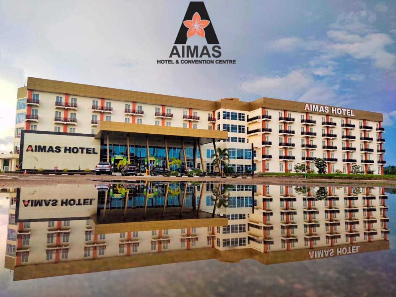 Aimas Hotel And Convention Centre Sorong Buitenkant foto